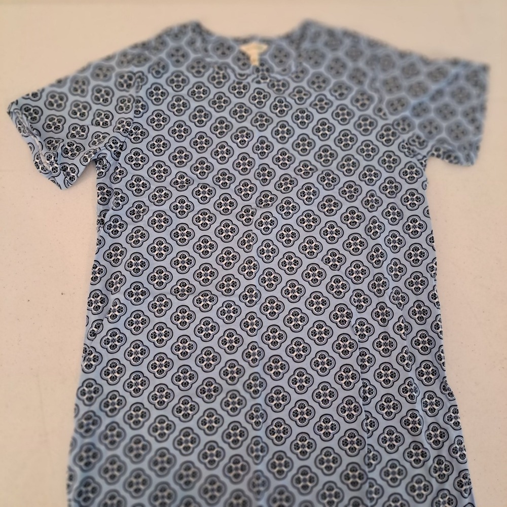 Vera Bradley Womens 100% Cotton Sleep Tee S Blue NWT Floral Paisley 1758-350
